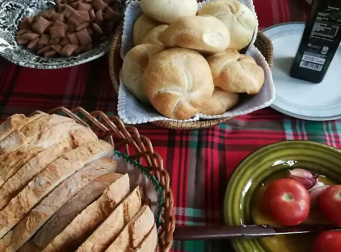 Pensio Fabrellas בית הארחה